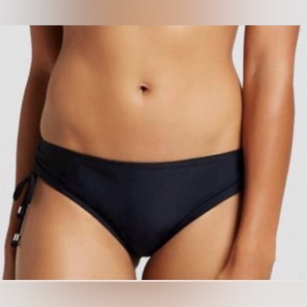🤩 $5 SALE! 🤩 Mossimo bikini bottoms
